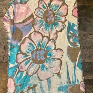 Women’s Scarf, NWT, Pink/Green Floral Print